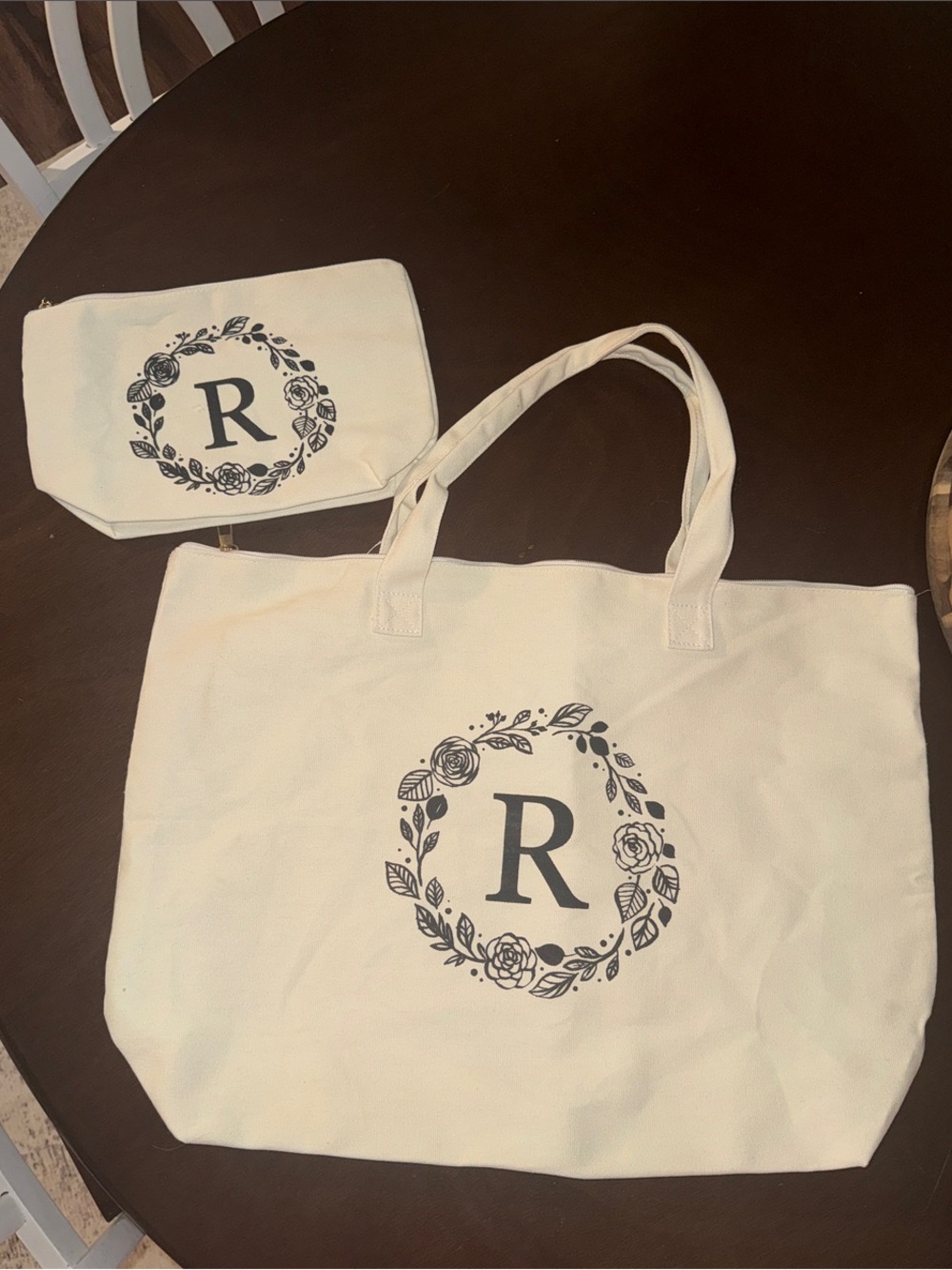 Large Canvas Monogram Zipping Tote Bag - Cream with zipping pouch
